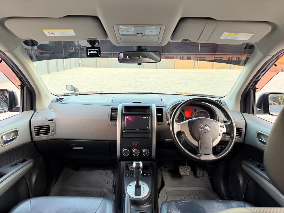 NISSAN XTRAIL thumbnail 5